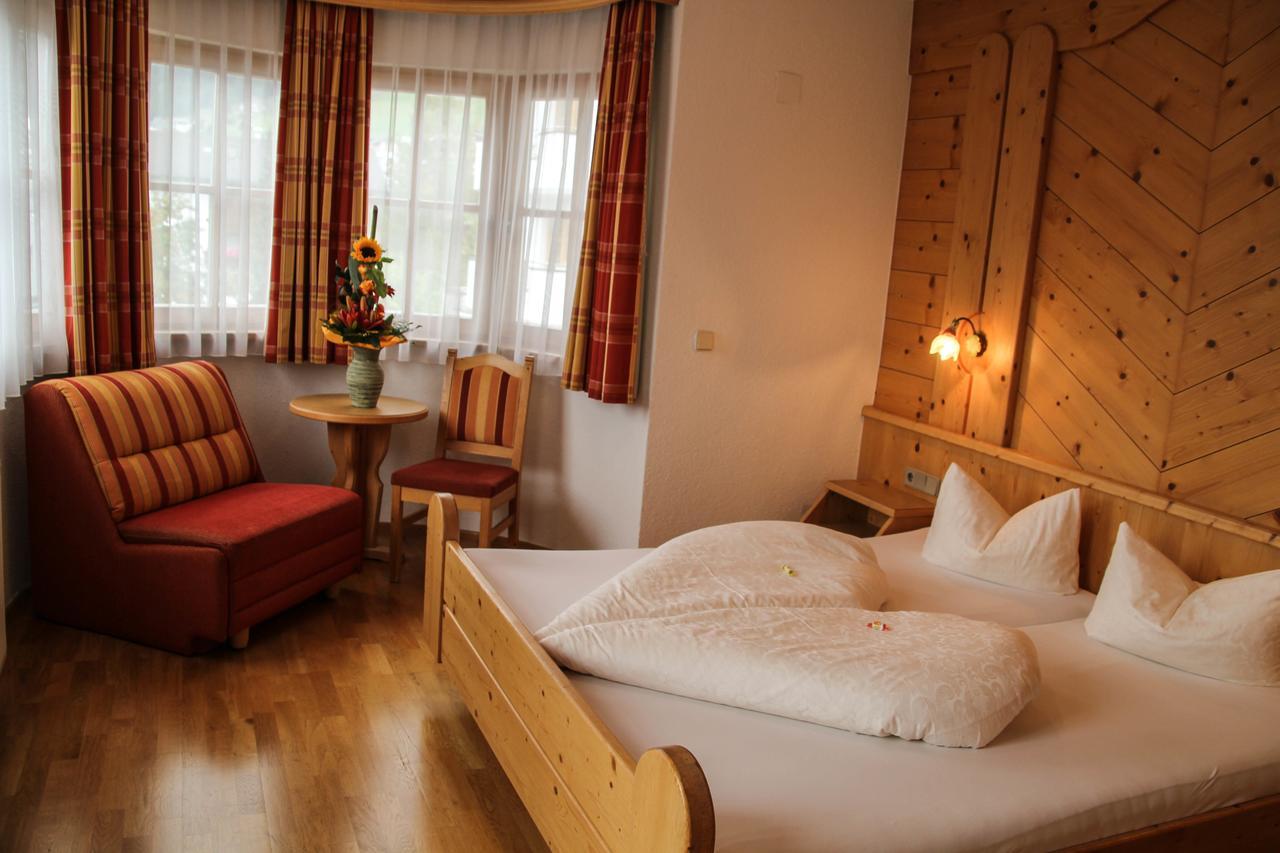 Hotel Garni Apart Elfriede Fiss Exteriér fotografie