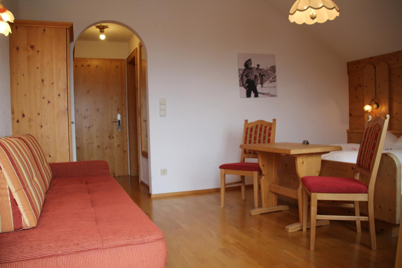 Hotel Garni Apart Elfriede Fiss Exteriér fotografie